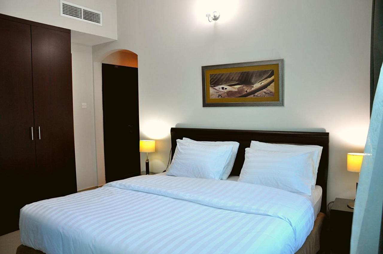Care Holiday Homes Apartments Barsha Heights Dubai Exterior photo